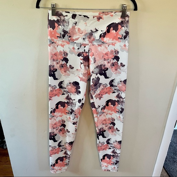 Balance Collection Leggings - Picture 1 of 4